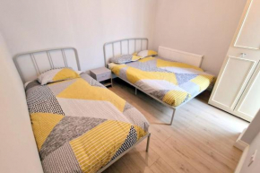 Modern 2-bedroom flat in South London